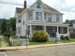 544 2nd Ave, Tarentum, PA 15084