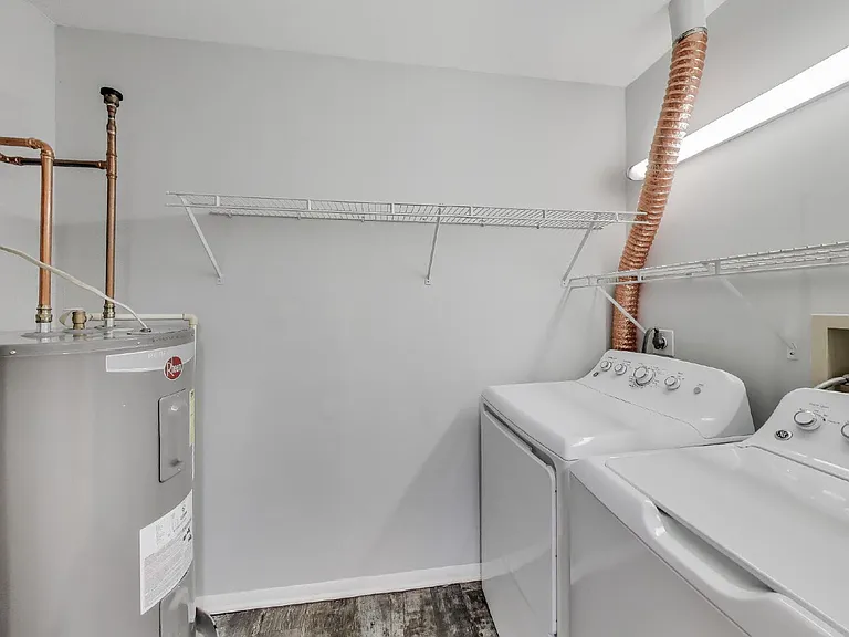 7802 Guildberry Ct #201 — Photo 17