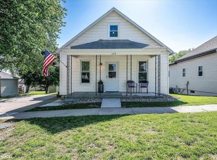 209 2nd St, Neola, IA 51559