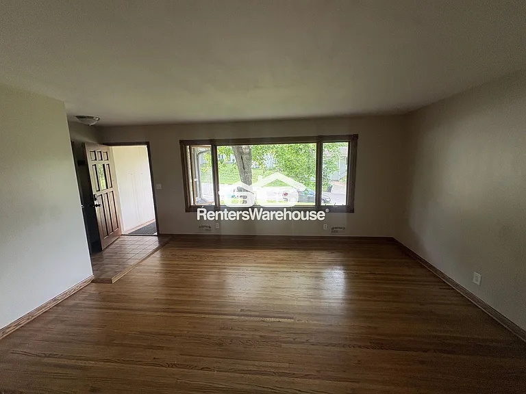 3500 Yukon Ave N — Photo 7