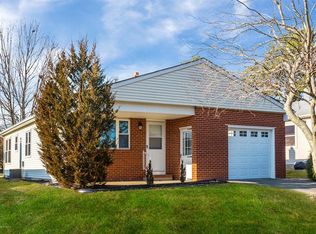17 Palermo Ct, Toms River, NJ 08757