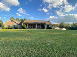 100 Kenneth Ballou Rd, Burkesville, KY 42717