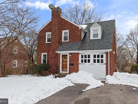 2nd image of 5 Highland Ave