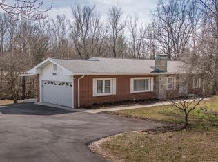 205 Maple Tree Dr, Bristol, TN 37620