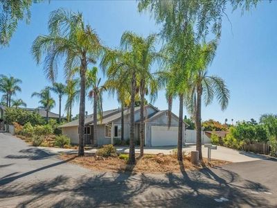 985 N Main Ave, Fallbrook, CA, 92028