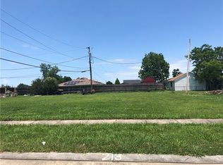 213 Genet Dr, Arabi, LA 70032