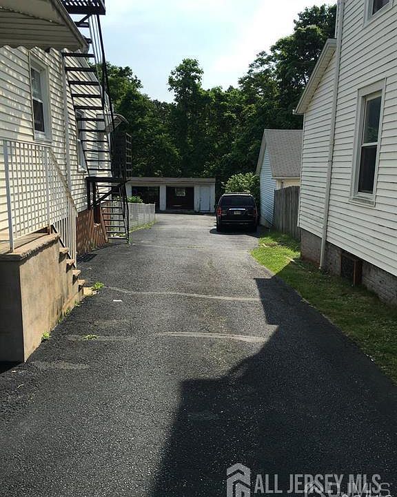 2nd image of 157 S Main St #2-F
