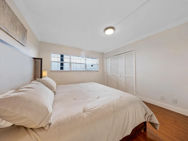 575 Oaks Ln #1009 — Photo 14