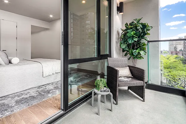 Sold by Corcoran | media 23