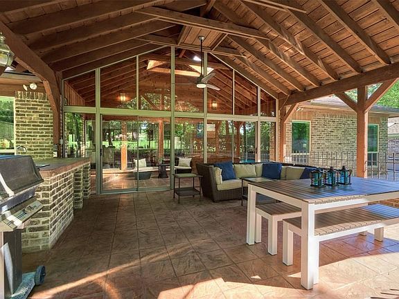 Lots of room for family fun or entertaining!