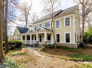 100 Dulany Pl, Falls Church, VA 22046
