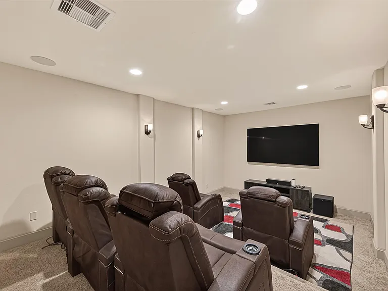 2515 Avon Gate Ct — Photo 21