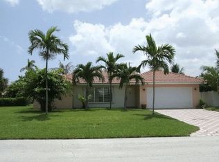 1656 SE 7th St, Deerfield Beach, FL 33441