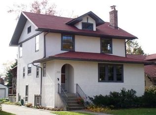 1326 Rosalie St, Evanston, IL 60201
