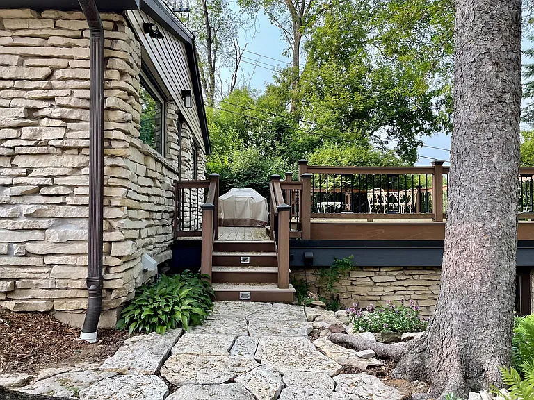 3458 N Mayfair Rd — Photo 4