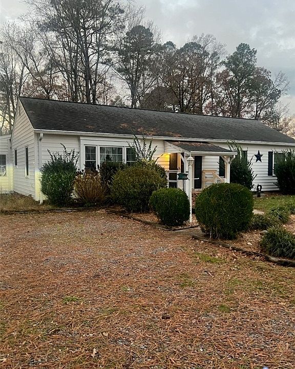 1st image of 3200 Tammaway Dr