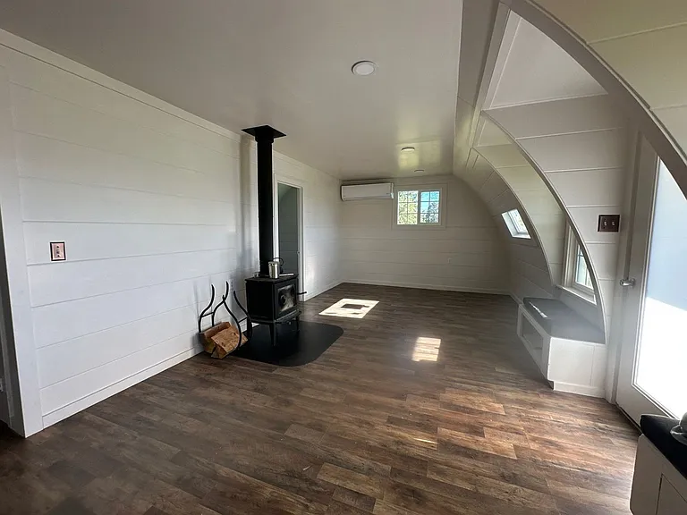 2740 Front St — Photo 5