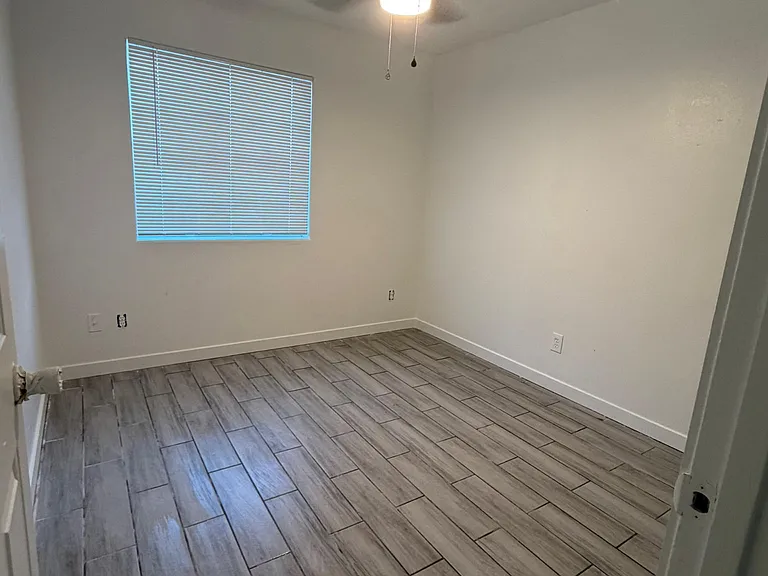 741 W Ocotillo St — Photo 5
