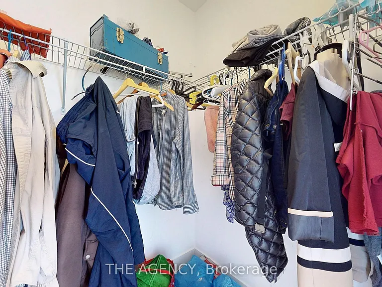 10 Park Lawn Rd #LPH09 — Photo 13