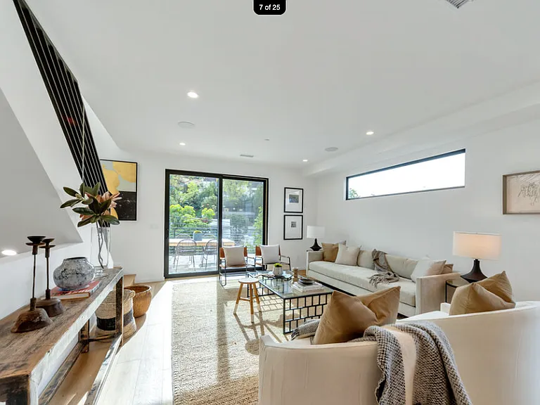 6327 1/2 Primrose Ave — Photo 1