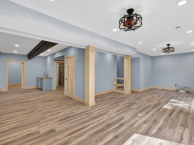 308 Acres Ct — Photo 40