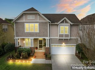 7570 Thorn Creek Ln, Tega Cay, SC 29708