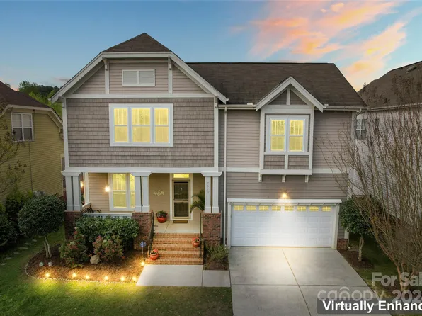 7570 Thorn Creek Ln, Tega Cay, SC 29708