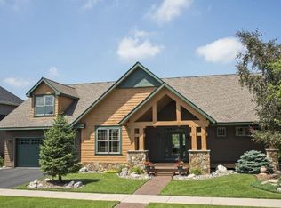 11668 E Laketowne Dr, Albertville, MN 55301