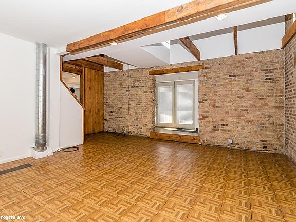 5th image of 7443 N Rogers Ave #825