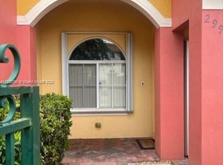 2997 NW 36th Ln #10, Lauderdale Lakes, FL 33311