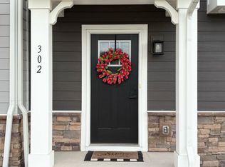 302 Lydia St, Moyock, NC 27958