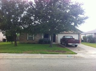 290 Masonwood Dr, Kyle, TX 78640