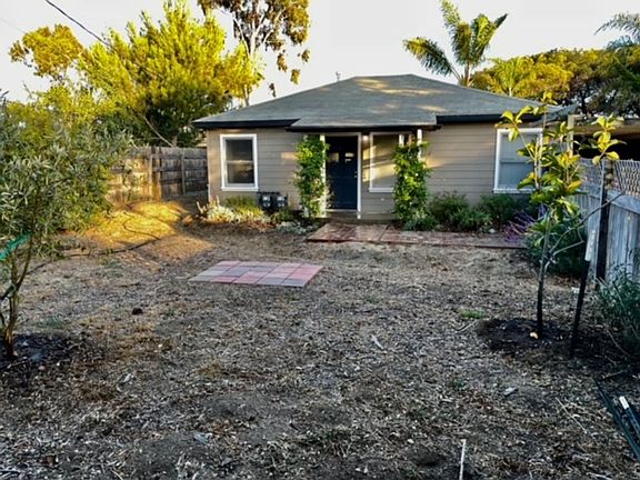 2nd image of 947 W Foothill Blvd