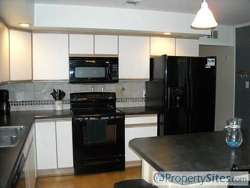 3rd image of 717 Churchill Dr
