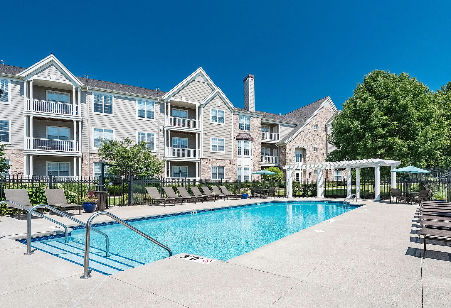 Reserve at Wauwatosa — Photo 1