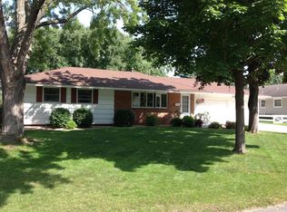 9225 10th Ave S, Bloomington, MN 55420
