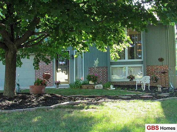 2nd image of 5824 N 131st St