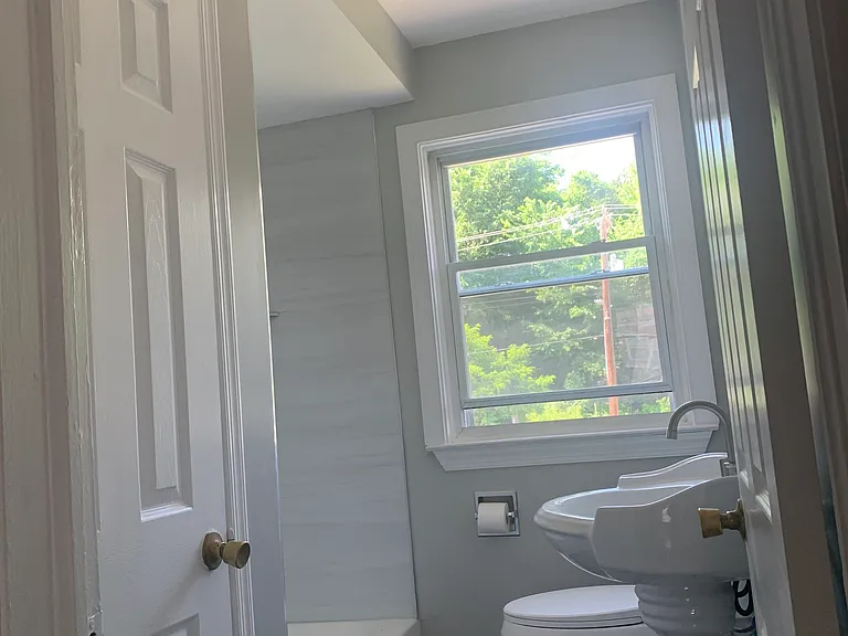 5147 Frederick Ave — Photo 15
