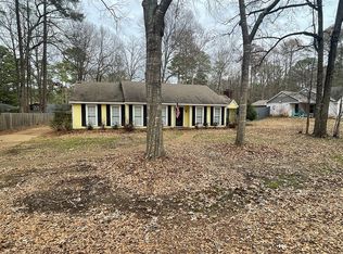 102 Garden View Dr, Brandon, MS 39047