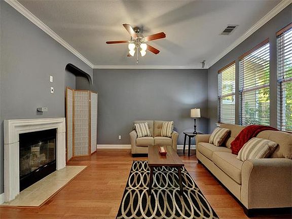 4th image of 1807 Jentsch Ct #B