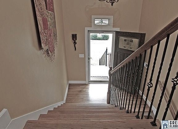 5th image of 224 Piney Woods Ln