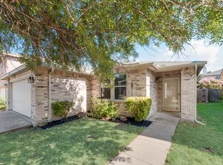 3845 Foxhound Ln, Fort Worth, TX 76123