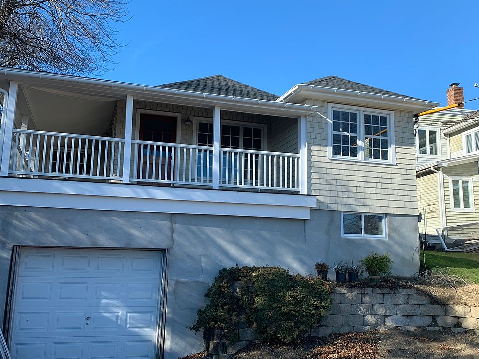 2nd image of 22 Gillette St