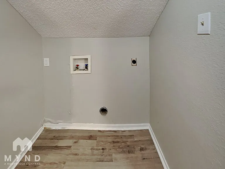 Del Estrado Townhomes — Photo 94