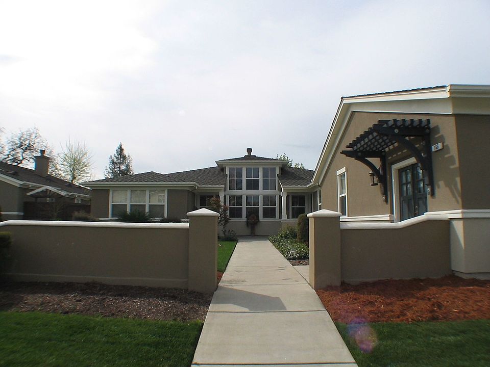 Inviting front yard
