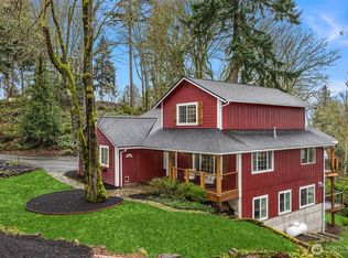 1585 NE Park View Drive, Bainbridge Island, WA 98110
