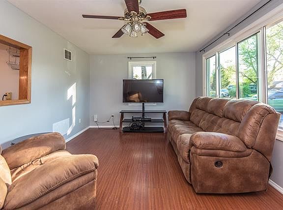 2nd image of 25 McNulty Dr