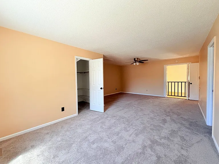 5302 Aden Ct — Photo 11