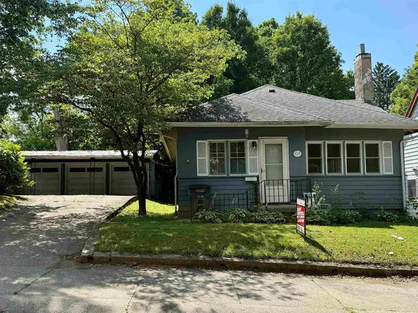 717 Summit Ave, Connersville, IN 47331