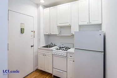 Rented by LC Lemle Real Estate Group